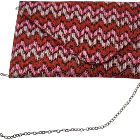 DESIGNER INSPIRED DESIGN, CLUTCH OR SHOULDER BAG. COMES WITH 46″INCH SILVER CHAI - Picture 15 of 16